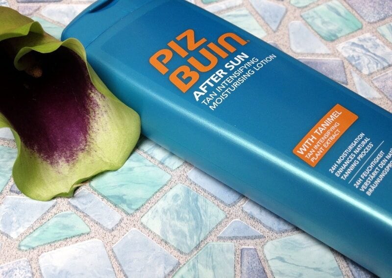 http://www.beautifulwithbrains.com/wp-content/uploads/2017/08/piz-buin-after-sun-tan-intensifying-moisturising-lotion.jpg